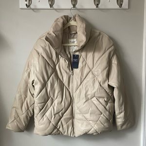 NWT Abercrombie puffer leather jacket